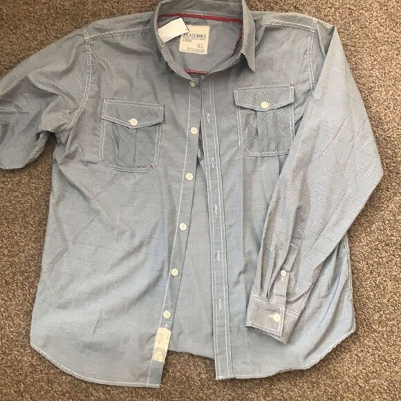 😊 3/$30 
NWT Men’s Akademiks Button Down Long Sleeve XL black/white plaid - Picture 3 of 11